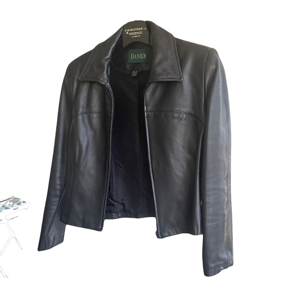 Danier Black Genuine Leather Zip Jacket - Picture 2 of 4